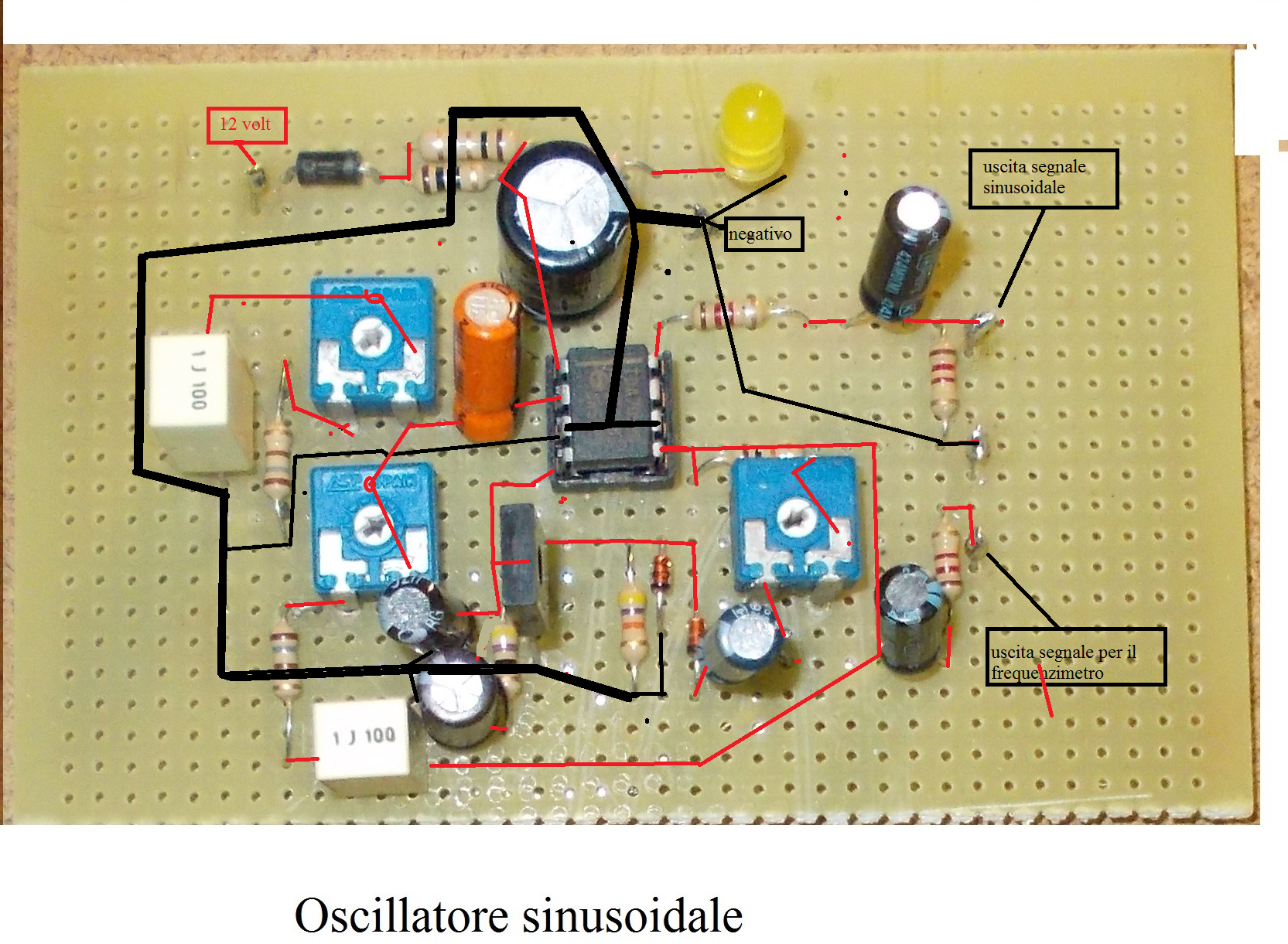 Oscillatore_sinusoidale_forum.png